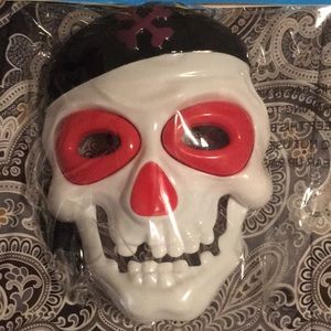 Light up pirate mask